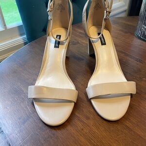 NWT Nine West Strappy Clean Lines Tan Heeled Sandals Size 9.5